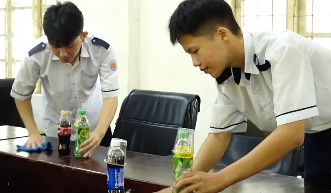 Bữa Ăn Tiếp Sức Mùa Thi: Lan Tỏa Tinh Thần Chia Sẻ và Yêu Thương- Ảnh 1. Bữa Ăn Tiếp Sức Mùa Thi: Lan Tỏa Tinh Thần Chia Sẻ và Yêu Thương- Ảnh 1.
