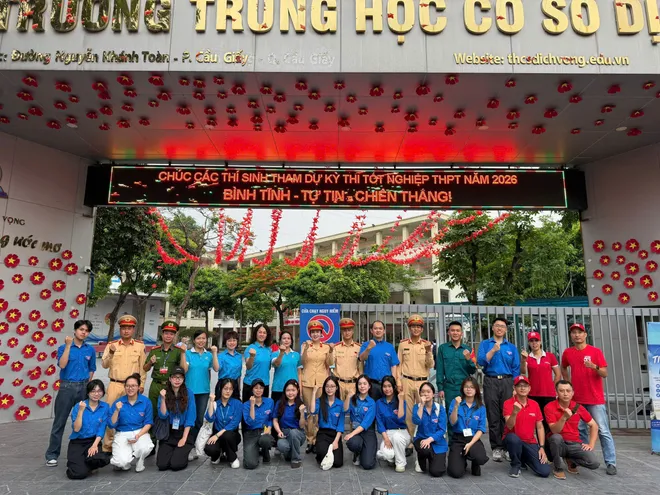 H&agrave; Nội: Bảo đảm giao th&ocirc;ng th&ocirc;ng suốt trong ng&agrave;y đầu Kỳ thi tốt nghiệp THPT năm 2026- Ảnh 8.