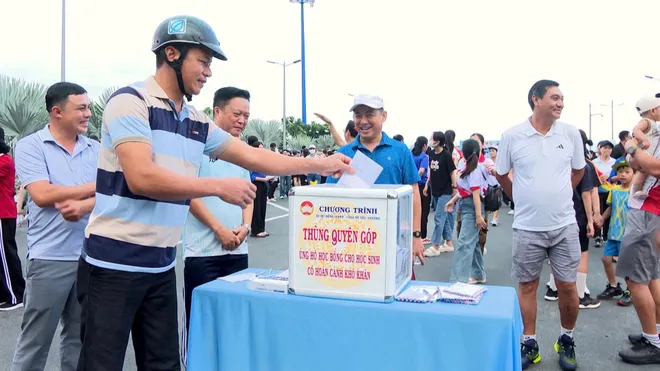 TP Hồ Chí Minh: phát động tháng hành động phòng chống ma tuý- Ảnh 5. TP Hồ Chí Minh: phát động tháng hành động phòng chống ma tuý- Ảnh 5.