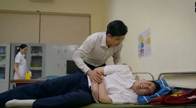 Ph&iacute;a b&ecirc;n kia th&agrave;nh phố - Tập 13: Gia đ&igrave;nh Th&aacute;i đ&ograve;i kỷ luật Cương, Khu&ecirc; tung bằng chứng bị &ldquo;Th&aacute;i tử&rdquo; bạo lực học đường - Ảnh 10.