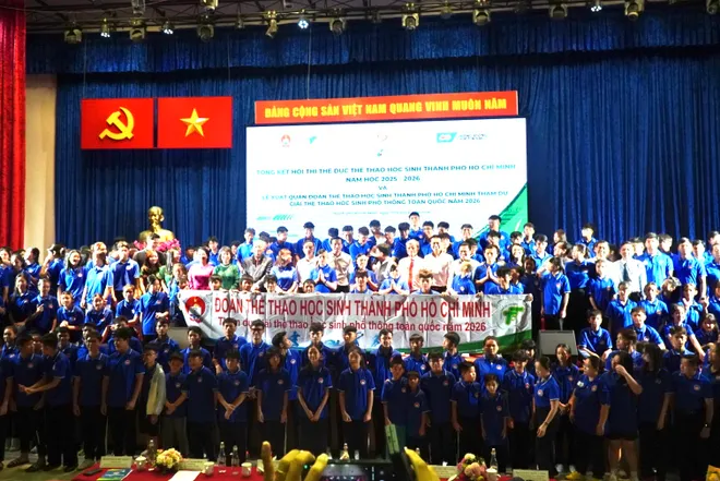 Học sinh TP Hồ Ch&iacute; Minh x&aacute;c lập kỷ lục tại Hội thi Thể dục thể thao- Ảnh 16.
