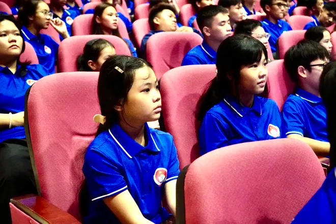 Học sinh TP Hồ Ch&iacute; Minh x&aacute;c lập kỷ lục tại Hội thi Thể dục thể thao- Ảnh 3.