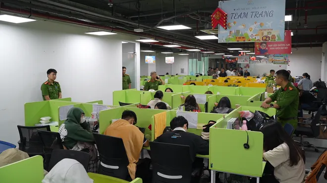 C&ocirc;ng an TP Hồ Ch&iacute; Minh triệt ph&aacute; đường d&acirc;y lừa b&aacute;n kỳ nghỉ hơn 612 tỷ đồng - Ảnh 1.