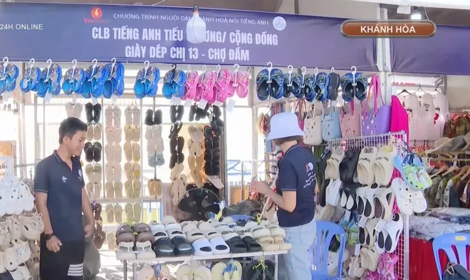 Người dân Khánh Hòa nói tiếng Anh: Đòn bẩy vươn tầm hội nhập- Ảnh 7. Người dân Khánh Hòa nói tiếng Anh: Đòn bẩy vươn tầm hội nhập- Ảnh 7.