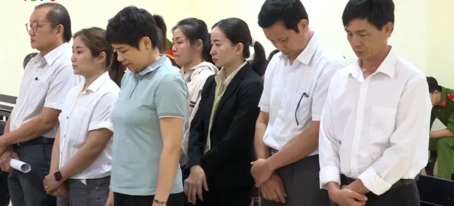 Tuy&ecirc;n &aacute;n 12 bị c&aacute;o trong vụ &aacute;n xảy ra tại CDC Đắk Lắk- Ảnh 8.