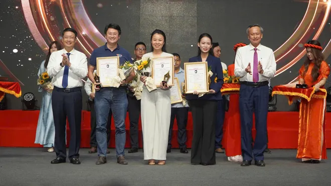 Người l&agrave;m b&aacute;o trong kỷ nguy&ecirc;n mới: Trung th&agrave;nh l&agrave;m điểm tựa, s&aacute;ng tạo để bứt ph&aacute;- Ảnh 6.