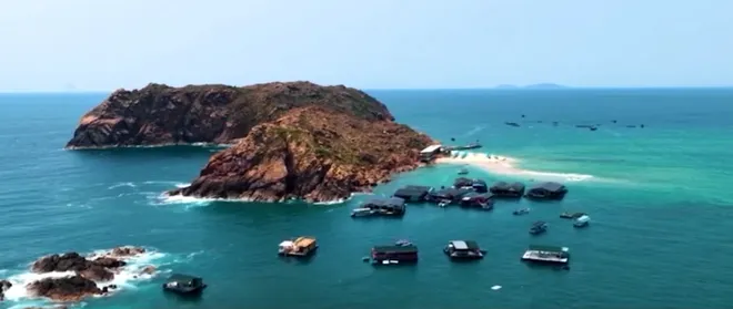 Ph&aacute;t triển du lịch biển bền vững: Từ sức h&uacute;t của m&ocirc; h&igrave;nh lặn tự do đến kh&aacute;t vọng bứt ph&aacute; tại Năm Du lịch quốc gia 2026- Ảnh 2.