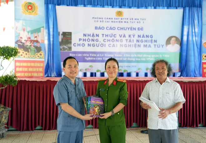 Cơ sở cai nghiện ma t&uacute;y Đ&agrave; Nẵng: H&agrave;nh tr&igrave;nh "hồi sinh" từ kỷ cương, t&igrave;nh thương v&agrave; tr&aacute;ch nhiệm- Ảnh 1.
