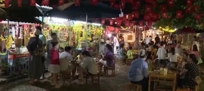 Khai mạc &ldquo;Chợ qu&ecirc; ng&agrave;y hội&rdquo; &ndash; Lan tỏa gi&aacute; trị văn h&oacute;a l&agrave;ng qu&ecirc; xứ Huế- Ảnh 5.
