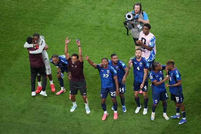 Cape Verde - quốc gia nhỏ nhất lọt vào vòng loại trực tiếp World Cup- Ảnh 2. Cape Verde - quốc gia nhỏ nhất lọt vào vòng loại trực tiếp World Cup- Ảnh 2.