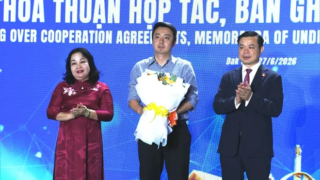 Đắk Lắk trao ghi nhớ hợp t&aacute;c đầu tư cho 78 dự &aacute;n, tổng vốn hơn 1 triệu tỷ đồng- Ảnh 4.