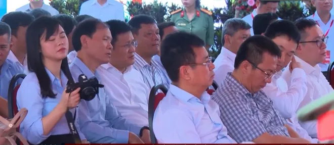 Đắk Lắk: Khởi c&ocirc;ng x&acirc;y dựng nh&agrave; sinh hoạt cộng đồng kết hợp tr&aacute;nh lũ
- Ảnh 10.