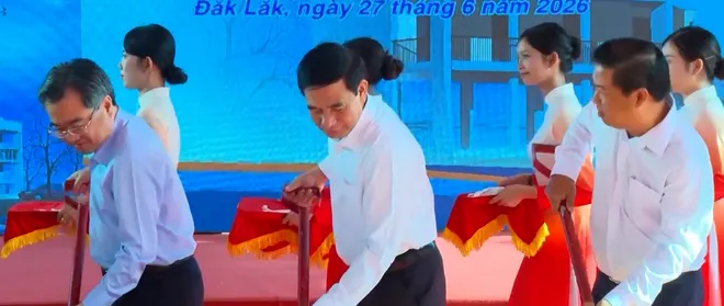 Đắk Lắk: Khởi c&ocirc;ng x&acirc;y dựng nh&agrave; sinh hoạt cộng đồng kết hợp tr&aacute;nh lũ
- Ảnh 2.