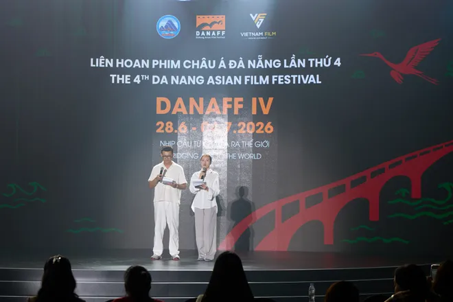 Hậu trường trước giờ livestream v&agrave; THTT lễ khai mạc Li&ecirc;n hoan Phim Ch&acirc;u &Aacute; Đ&agrave; Nẵng (DANAFF IV)- Ảnh 3.