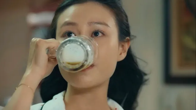 Dưới &ocirc; cửa s&aacute;ng đ&egrave;n - Tập 19: Rơi nước mắt cảnh bố gi&agrave; nghe tin con g&aacute;i ly h&ocirc;n - Ảnh 1.