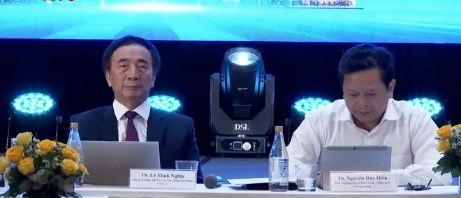 Hội thảo trung tâm tài chính quốc tế tại Đà Nẵng - Ảnh 2. Hội thảo trung tâm tài chính quốc tế tại Đà Nẵng - Ảnh 2.