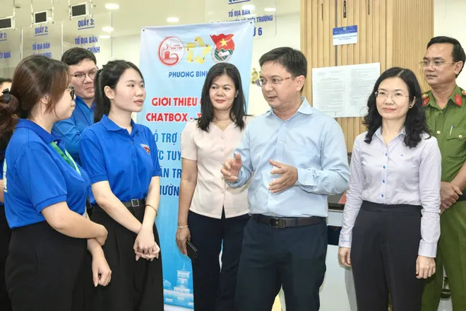 Từ "Bình dân học vụ số" đến bước đột phá về chuyển đổi số - Ảnh 7.