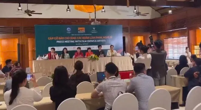 Đà Nẵng: Gặp gỡ báo chí cùng đoàn làm phim và nghệ sĩ tại DANAFF IV- Ảnh 1. Đà Nẵng: Gặp gỡ báo chí cùng đoàn làm phim và nghệ sĩ tại DANAFF IV- Ảnh 1.