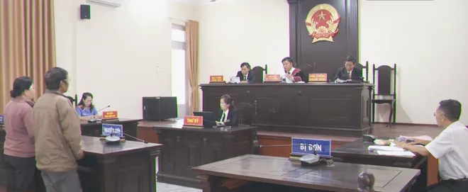 Lâm Đồng: Xét xử vụ tranh chấp đất đai kéo dài
hơn 20 năm- Ảnh 3. Lâm Đồng: Xét xử vụ tranh chấp đất đai kéo dài
hơn 20 năm- Ảnh 3.