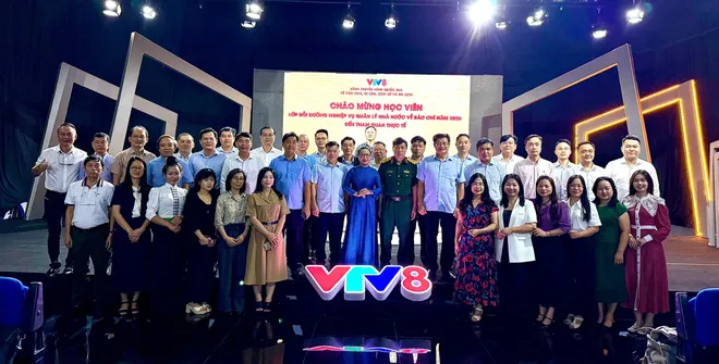 Nâng cao hiệu quả quản lý báo chí trong tình hình mới- Ảnh 18. Nâng cao hiệu quả quản lý báo chí trong tình hình mới- Ảnh 18.