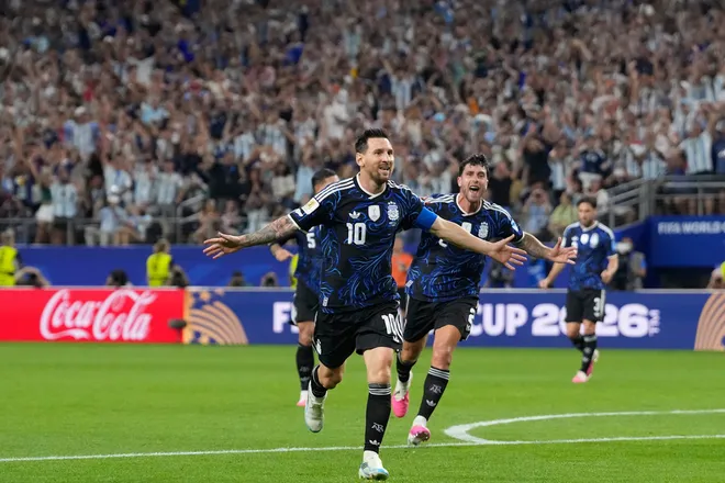 Lịch thi đấu và trực tiếp FIFA World Cup 2026™ đêm 3/7, sáng 4/7 trên VTV: Messi "trả lời cuộc gọi" từ C.Ronaldo- Ảnh 1.