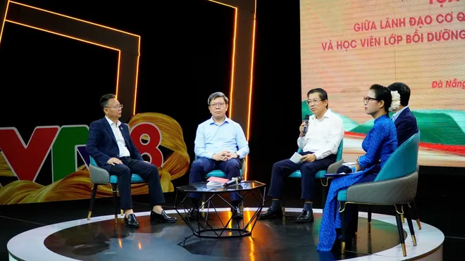 Nâng cao hiệu quả quản lý báo chí trong tình hình mới- Ảnh 13. Nâng cao hiệu quả quản lý báo chí trong tình hình mới- Ảnh 13.