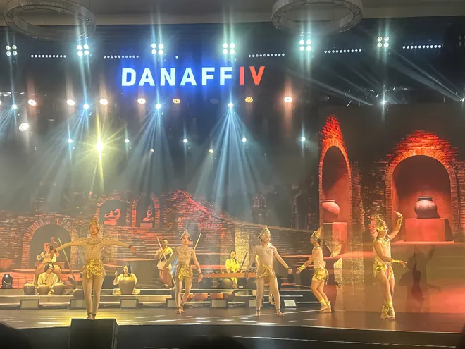 DANAFF IV sẵn sàng cho đêm bế mạc và trao giải: Chờ đợi khoảnh khắc bùng nổ của điện ảnh Châu Á- Ảnh 11. DANAFF IV sẵn sàng cho đêm bế mạc và trao giải: Chờ đợi khoảnh khắc bùng nổ của điện ảnh Châu Á- Ảnh 11.