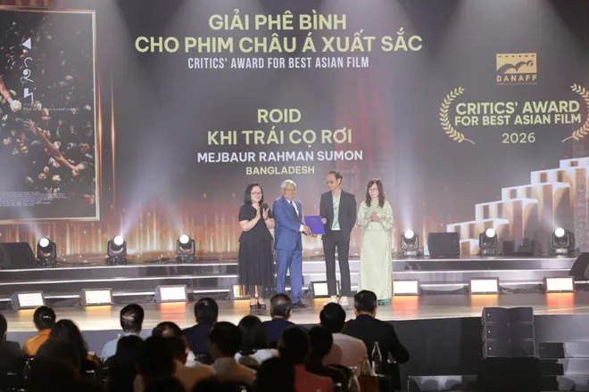 Lễ Bế mạc v&agrave; Trao giải LHP Ch&acirc;u &Aacute; Đ&agrave; Nẵng lần thứ IV: Đ&ecirc;m vinh danh rực rỡ v&agrave; cảm x&uacute;c của điện ảnh Ch&acirc;u &Aacute;- Ảnh 25.