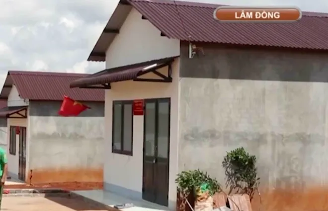 Sức sống mới ở điểm dân cư biên giới phía Tây- Ảnh 6. Sức sống mới ở điểm dân cư biên giới phía Tây- Ảnh 6.