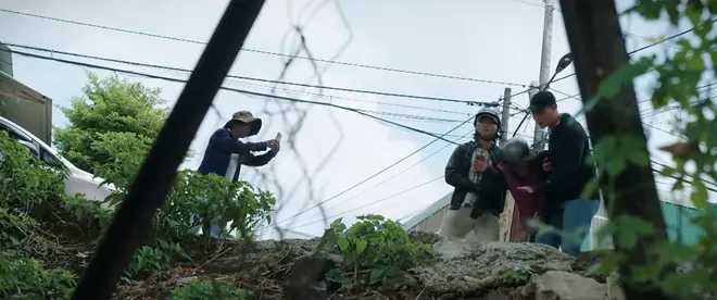 Trời cao nguyên xanh - Tập 3: Quang Tuấn và đồng đội bắt được Lý nhưng sóng gió lại ập đến- Ảnh 13.
