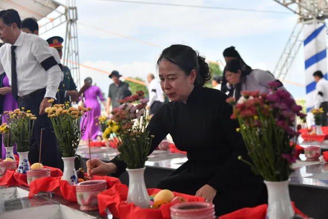 An Giang: Tổ chức Lễ viếng, truy điệu và an táng 235 hài cốt liệt sĩ- Ảnh 9.