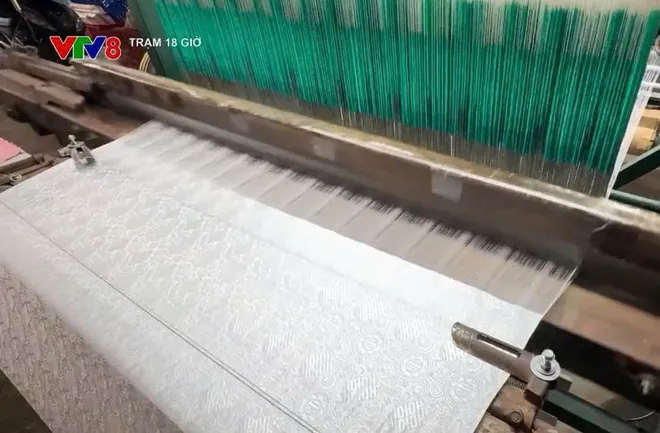 Sức sống mới của sợi tơ tằm: Từ món đồ thô mộc đến khát vọng trăm năm- Ảnh 11. Sức sống mới của sợi tơ tằm: Từ món đồ thô mộc đến khát vọng trăm năm- Ảnh 11.
