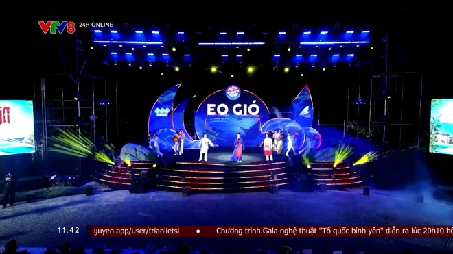 Đặc sắc chương trình nghệ thuật “Eo Gió - Vũ điệu biển xanh”- Ảnh 6. Đặc sắc chương trình nghệ thuật “Eo Gió - Vũ điệu biển xanh”- Ảnh 6.