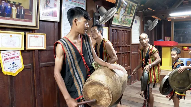 Bảo tồn văn hóa các dân tộc để phát triển du lịch- Ảnh 5. Bảo tồn văn hóa các dân tộc để phát triển du lịch- Ảnh 5.