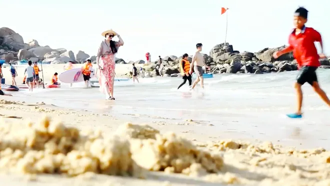 Phát triển du lịch làng biển bền vững: Đừng để “hạt sạn” nhỏ làm mất lòng khách- Ảnh 9. Phát triển du lịch làng biển bền vững: Đừng để “hạt sạn” nhỏ làm mất lòng khách- Ảnh 9.