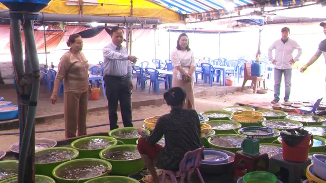 Phát triển du lịch làng biển bền vững: Đừng để “hạt sạn” nhỏ làm mất lòng khách- Ảnh 8. Phát triển du lịch làng biển bền vững: Đừng để “hạt sạn” nhỏ làm mất lòng khách- Ảnh 8.
