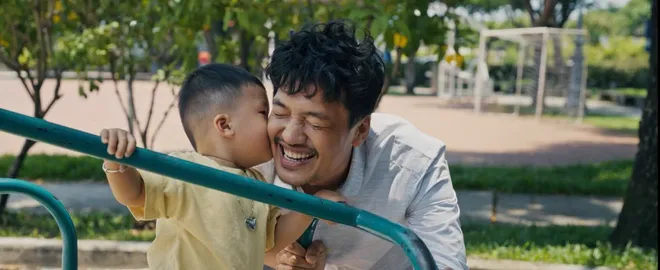 Quang Tuấn đưa con trai đi đóng phim về tình cảm gia đình- Ảnh 2.