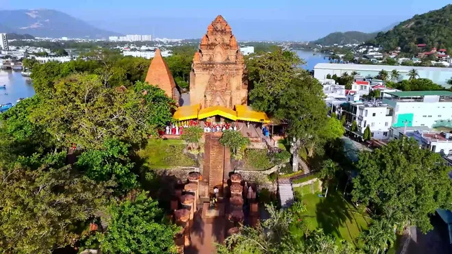 Festival kể chuyện di sản văn hóa biển Khánh Hòa- Ảnh 7. Festival kể chuyện di sản văn hóa biển Khánh Hòa- Ảnh 7.