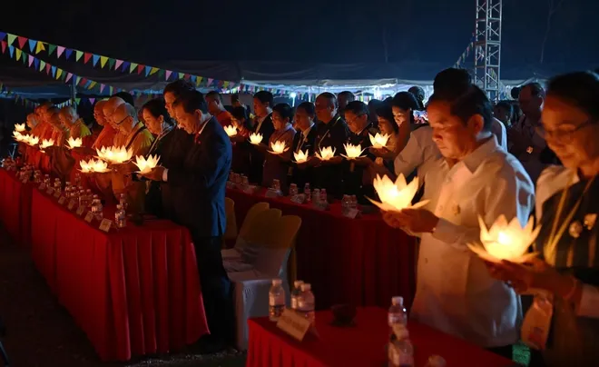 Quan hệ hữu nghị vĩ đại, đoàn kết đặc biệt và hợp tác toàn diện Việt Nam - Lào ngày càng gắn kết chiến lược- Ảnh 15. Quan hệ hữu nghị vĩ đại, đoàn kết đặc biệt và hợp tác toàn diện Việt Nam - Lào ngày càng gắn kết chiến lược- Ảnh 15.