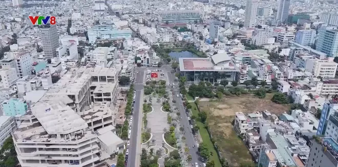 Đà Nẵng vào cuộc quyết liệt, giải quyết vướng mắc, khai thông nguồn lực đất đai, thúc đẩy tăng trưởng 2 con số- Ảnh 5. Đà Nẵng vào cuộc quyết liệt, giải quyết vướng mắc, khai thông nguồn lực đất đai, thúc đẩy tăng trưởng 2 con số- Ảnh 5.