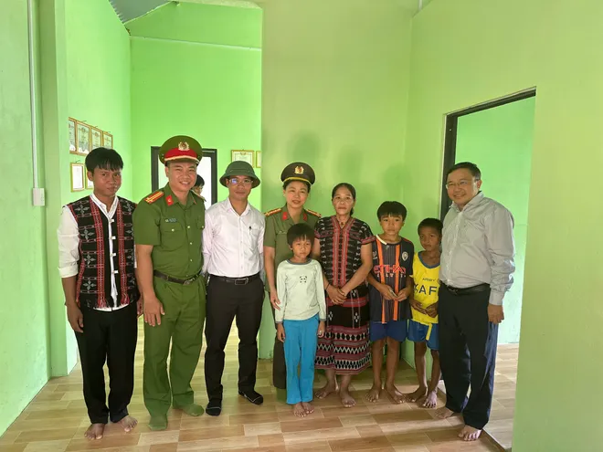Cảng h&agrave;ng kh&ocirc;ng Chu Lai chung tay x&acirc;y dựng nh&agrave; t&igrave;nh nghĩa: Lan tỏa tr&aacute;ch nhiệm v&igrave; cộng đồng- Ảnh 11.