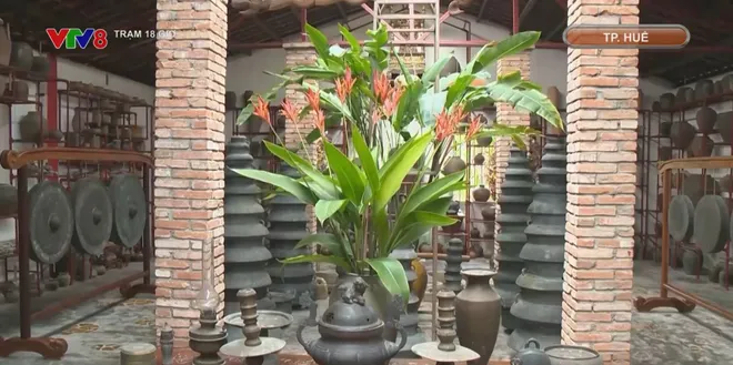 Giữ hồn cổ vật, lan tỏa giá trị di sản Cố đô Huế- Ảnh 2. Giữ hồn cổ vật, lan tỏa giá trị di sản Cố đô Huế- Ảnh 2.