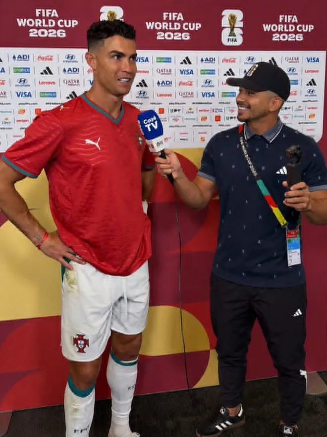 Kỷ lục gia Guiness kể chuyện t&aacute;c nghiệp tại World Cup 2026&trade;: Gặp C.Ronaldo, Messi đến m&oacute;n qu&agrave; từ "Người ngo&agrave;i h&agrave;nh tinh" - Ảnh 2.