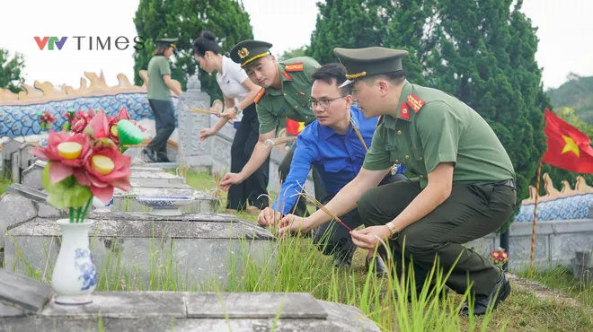 “Hành trình tri ân” năm 2026: Trao yêu thương, tiếp nối truyền thống “Uống nước nhớ nguồn” - Ảnh 13.