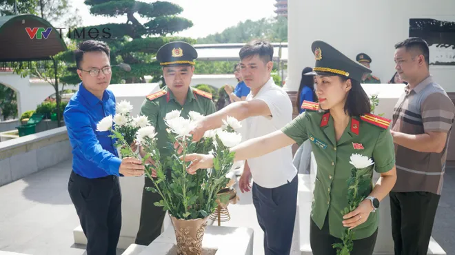 “Hành trình tri ân” năm 2026: Trao yêu thương, tiếp nối truyền thống “Uống nước nhớ nguồn” - Ảnh 23.