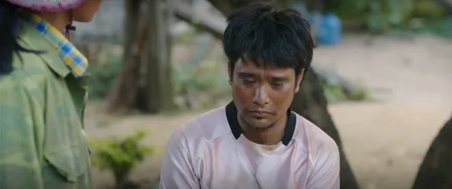 Trời cao nguyên xanh - Tập 10: Tuấn và đồng đội truy bắt, phát hiện vali thuốc nổ của nhóm phản động - Ảnh 5.