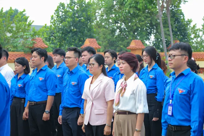 Lan tỏa truyền thống "Uống nước nhớ nguồn" tại Ninh B&igrave;nh - Ảnh 6.