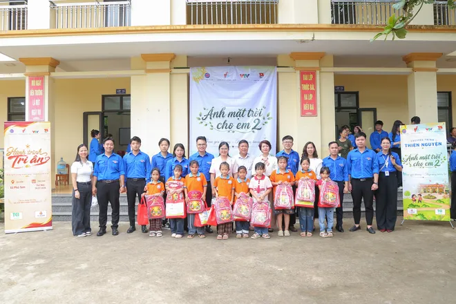 Tuổi trẻ lan tỏa tinh thần sẻ chia và trách nhiệm với cộng đồng - Ảnh 9.