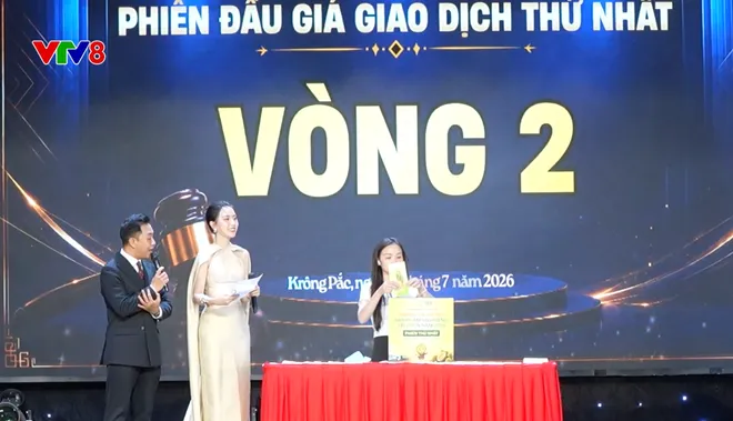 Đấu giá sầu riêng công khai - Bước chuyển mới trong sản xuất nông nghiệp ở Đắk Lắk- Ảnh 4. Đấu giá sầu riêng công khai - Bước chuyển mới trong sản xuất nông nghiệp ở Đắk Lắk- Ảnh 4.