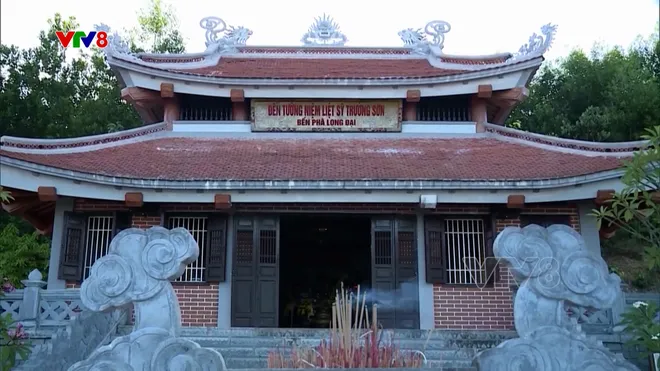 Bến phà Long Đại: Từ 'Tọa độ lửa' đến màu xanh hòa bình- Ảnh 6. Bến phà Long Đại: Từ 'Tọa độ lửa' đến màu xanh hòa bình- Ảnh 6.